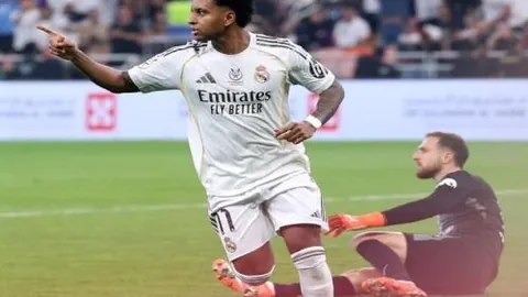 马特乌斯揭秘：孔帕尼巧妙平衡球员体能，赛季冲刺阶段制胜法宝！